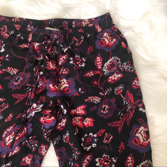Joie Floral Print Pants - Picture 4 of 5